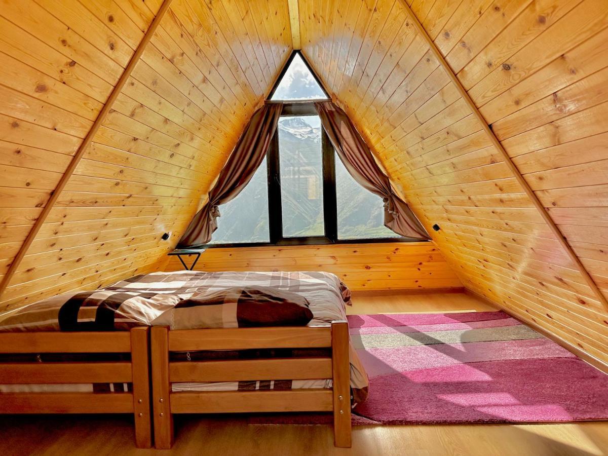 T&T Cottage Kazbegi Luaran gambar