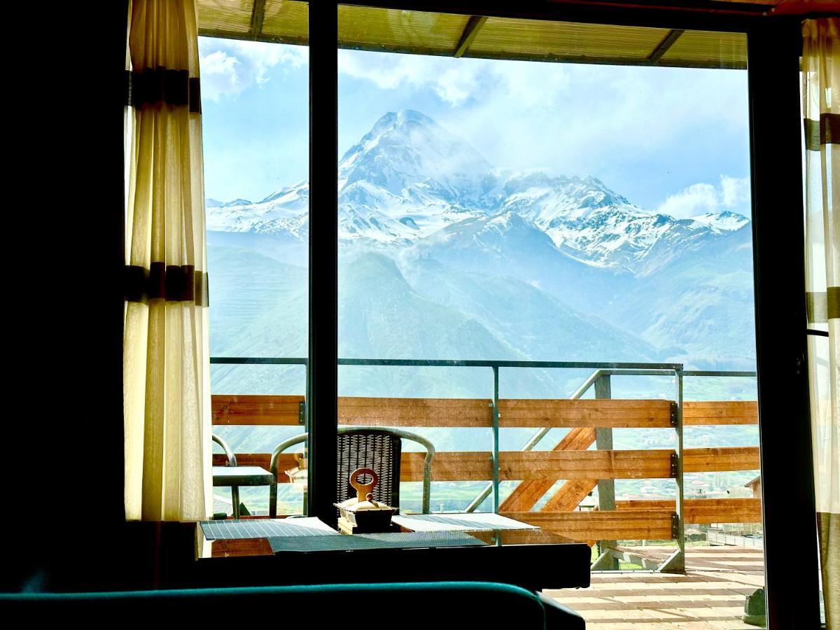 T&T Cottage Kazbegi Luaran gambar