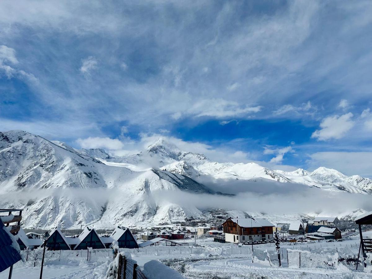 T&T Cottage Kazbegi Luaran gambar