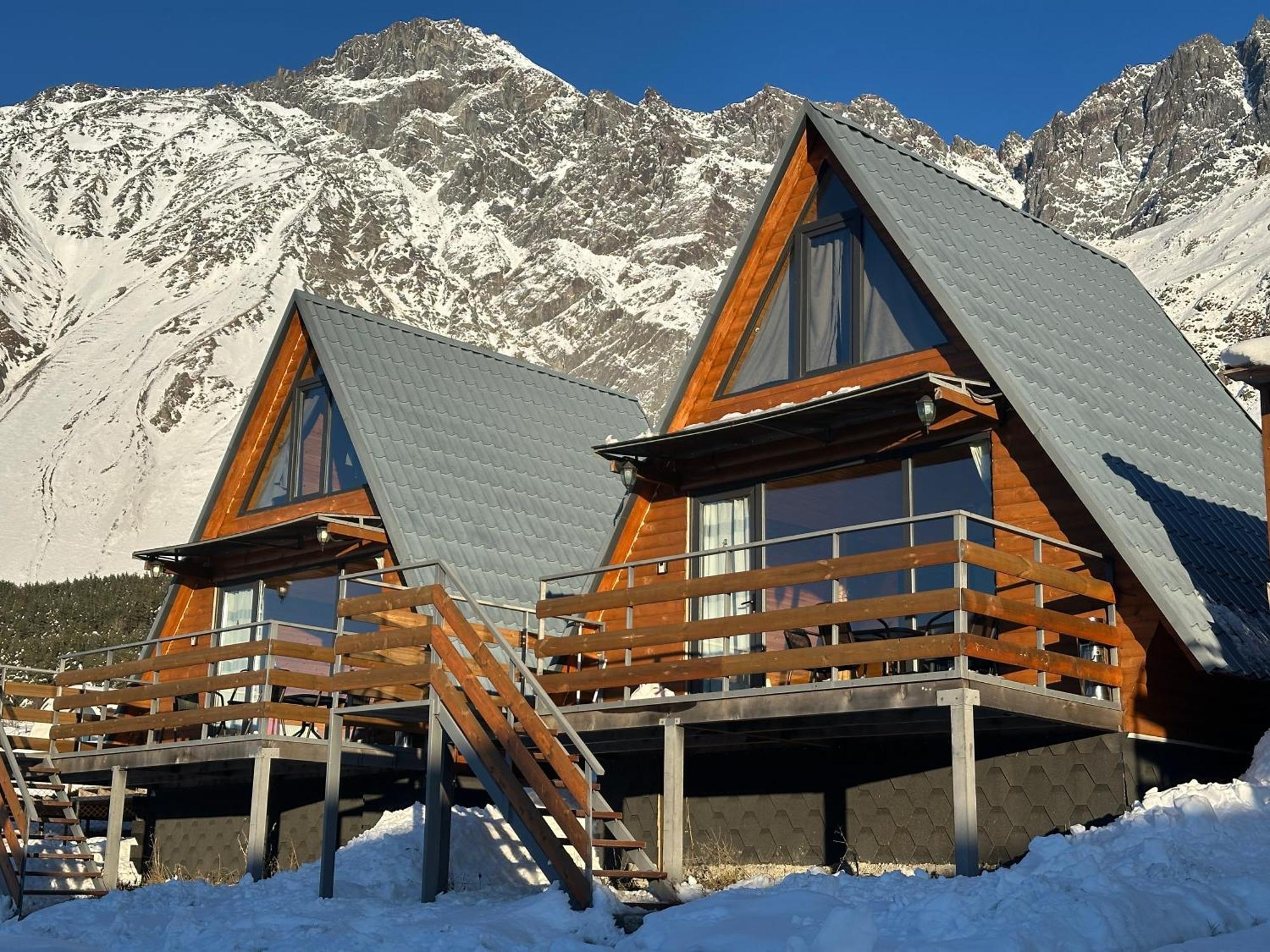 T&T Cottage Kazbegi Luaran gambar